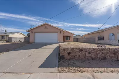 3216 N Apache Street, Kingman, AZ 86401 - Photo 1