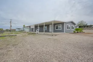 1885 Rio Vista Dr, Bullhead City, AZ 86442 - Photo 5
