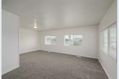 1885 Rio Vista Drive, Bullhead City, AZ 86442 - Photo 15