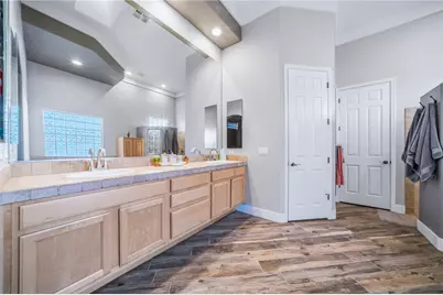 2834 Sidewheel Drive, Bullhead City, AZ 86429 - Photo 35