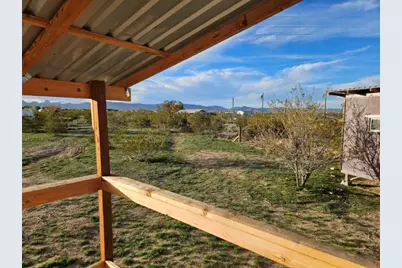 1068 S Carrizo Road, Golden Valley, AZ 86413 - Photo 9