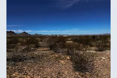 3129 S Peridot Road, Golden Valley, AZ 86413 - Photo 7