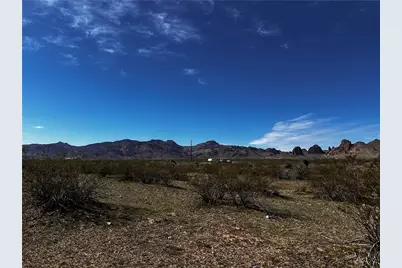 3129 S Peridot Road, Golden Valley, AZ 86413 - Photo 3