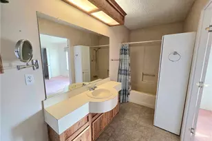 5848 W Crystal Dr, Golden Valley, AZ 86413 - Photo 19