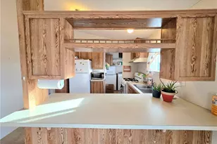 5848 W Crystal Dr, Golden Valley, AZ 86413 - Photo 13