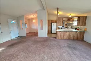 5848 W Crystal Dr, Golden Valley, AZ 86413 - Photo 9