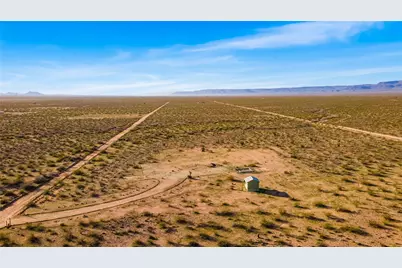 3629 S Peoria Trail, Golden Valley, AZ 86413 - Photo 13