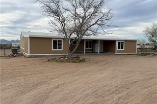 303 S Horn Rd, Golden Valley, AZ 86413 - Photo 1