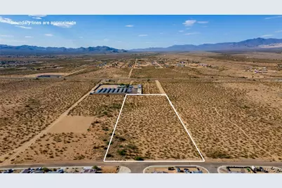 6671 W Brook Drive, Golden Valley, AZ 86413 - Photo 3