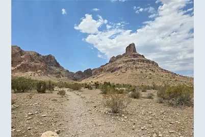 2161 S Dugas Road, Golden Valley, AZ 86413 - Photo 9