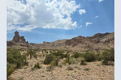 2161 S Dugas Road, Golden Valley, AZ 86413 - Photo 13