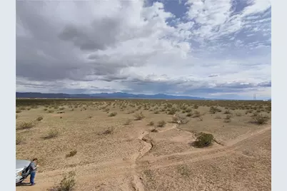 306-23-063 S Concho Road, Golden Valley, AZ 86413 - Photo 1