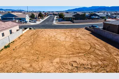 4897 N Neal Ranch Road, Kingman, AZ 86401 - Photo 17