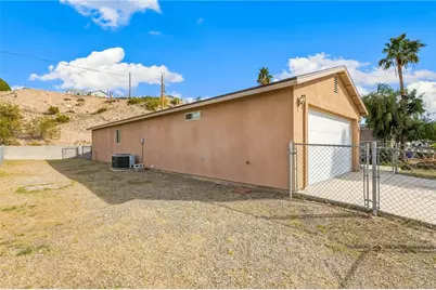 905 Swan Drive, Bullhead City, AZ 86442 - Photo 15