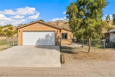 905 Swan Drive, Bullhead City, AZ 86442 - Photo 3