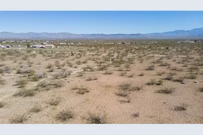 2661 S Yaqui Road, Golden Valley, AZ 86413 - Photo 9