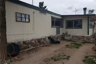 8380 W Cordelia, White Hills, AZ 86445 - Photo 5