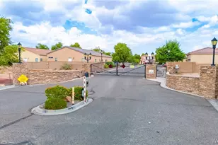 2399 Stonecrest Dr, Bullhead City, AZ 86442 - Photo 3