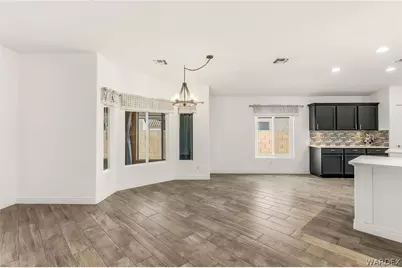 3017 Carefree Drive, Bullhead City, AZ 86442 - Photo 11