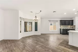 3017 Carefree Dr, Bullhead City, AZ 86442 - Photo 11