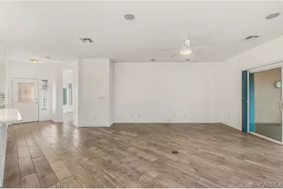 3017 Carefree Drive, Bullhead City, AZ 86442 - Photo 7