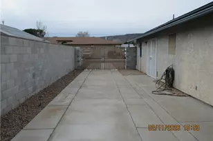 3910 Lindsey, Kingman, AZ 86409 - Photo 13