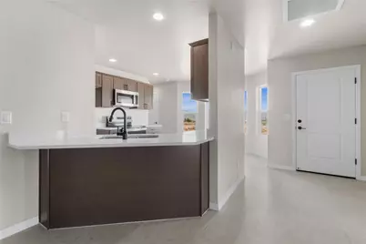 7593 E Sugarloaf Street, Kingman, AZ 86401 - Photo 9