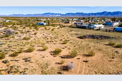 306-05-038B W Supai Drive, Golden Valley, AZ 86413 - Photo 17