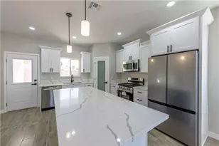 1924 Surf and Sand Dr, Bullhead City, AZ 86442 - Photo 21