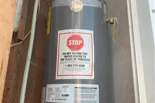 1933 W Robson Cir, Bullhead City, AZ 86442 - Photo 9