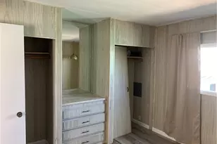 1933 W Robson Cir, Bullhead City, AZ 86442 - Photo 37