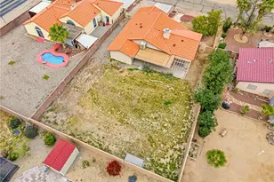 2008 E Mountain View Pl, Fort Mohave, AZ 86426 - Photo 5