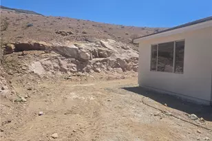 2875 Sinyala Canyon Dr, Bullhead City, AZ 86429 - Photo 35