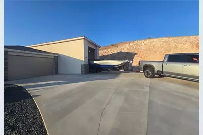 2875 Sinyala Canyon Drive, Bullhead City, AZ 86429 - Photo 59