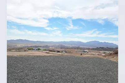2875 Sinyala Canyon Drive, Bullhead City, AZ 86429 - Photo 53