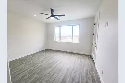2875 Sinyala Canyon Drive, Bullhead City, AZ 86429 - Photo 9