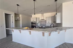 2875 Sinyala Canyon Dr, Bullhead City, AZ 86429 - Photo 9