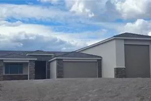 2875 Sinyala Canyon Dr, Bullhead City, AZ 86429 - Photo 1