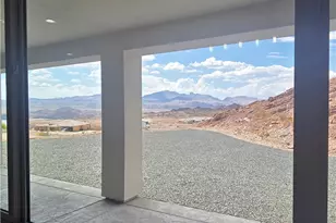 2875 Sinyala Canyon Dr, Bullhead City, AZ 86429 - Photo 15