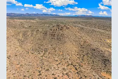0000 E Saguarro Rd., Yucca, AZ 86438 - Photo 9