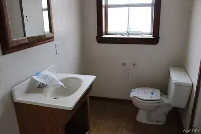 2106 Fairgrounds Boulevard, Kingman, AZ 86401 - Photo 21