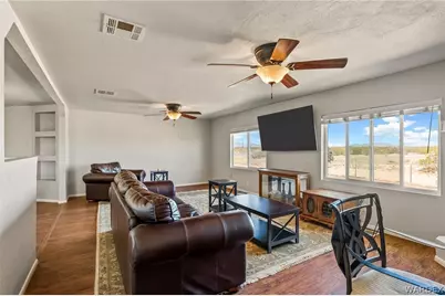 5020 W Mary Way Way, Golden Valley, AZ 86413 - Photo 5