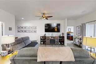 5099 S Jacaranda Pl, Fort Mohave, AZ 86426 - Photo 9