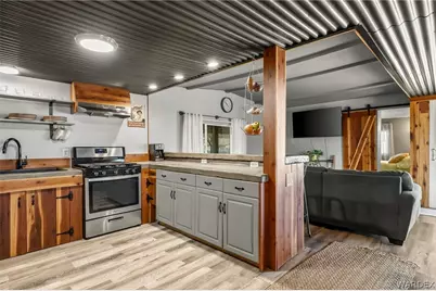 318 Riverwood Lane, Bullhead City, AZ 86442 - Photo 21