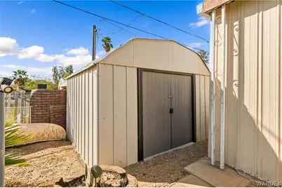 318 Riverwood Lane, Bullhead City, AZ 86442 - Photo 39