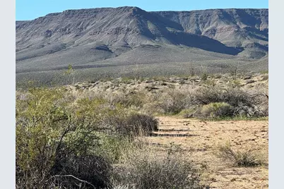 4332 W Sunset Road, Yucca, AZ 86438 - Photo 1