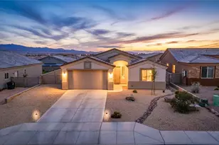 3369 Whitehead Ave, Kingman, AZ 86401 - Photo 1