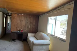 18192 N Palm Dr, Dolan Springs, AZ 86441 - Photo 7