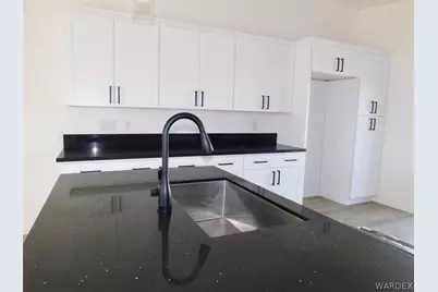 9758 S Kingman Drive, Mohave Valley, AZ 86440 - Photo 15