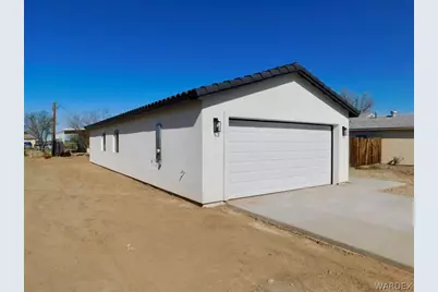 9758 S Kingman Drive, Mohave Valley, AZ 86440 - Photo 3